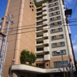 諏訪湖タワー 展望温泉♨付 11階 駅近く